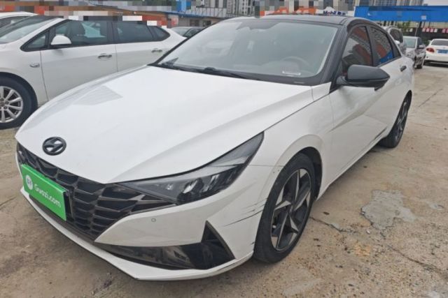 Used Hyundai Elantra 2022 1.5L CVT LUX Prestige Edition