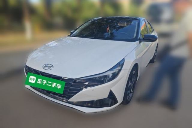 Used Hyundai Elantra 2022 1.5L CVT LUX Prestige Edition