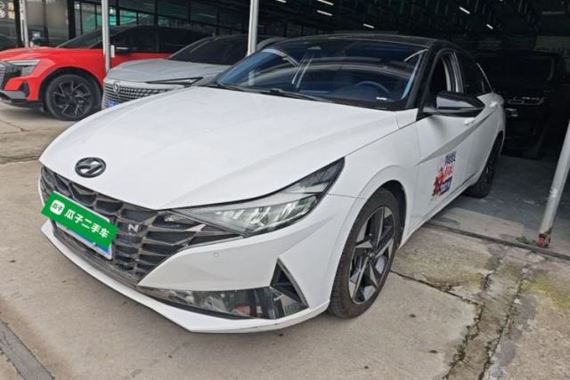 Used Hyundai Elantra 2022 1.5L CVT LUX Prestige Edition