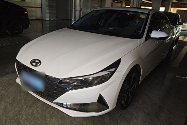 Used Hyundai Elantra 2022 1.5L CVT LUX Prestige Edition