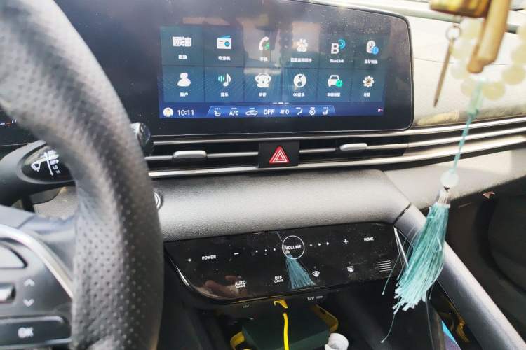Used Hyundai Elantra 2022 1.5L CVT GLX Elite Edition Audio And AC Panel