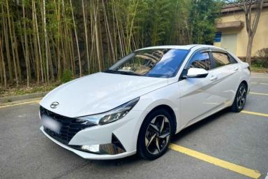 Used Hyundai Elantra 2022 1.5L CVT LUX Prestige Edition