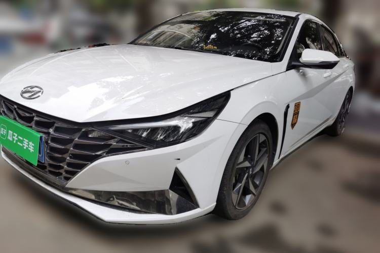 Used Hyundai Elantra 2022 1.5L CVT LUX Prestige Edition Guazi used car, China used car export, Used car for sale, Used cars, Cheapest cars for sale