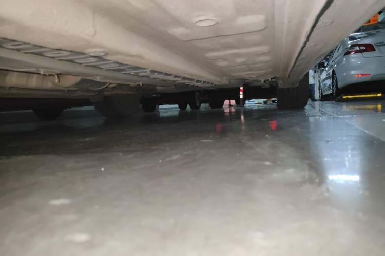 Used Hyundai Elantra 2022 1.5L CVT LUX Prestige Edition Chassis Front Left