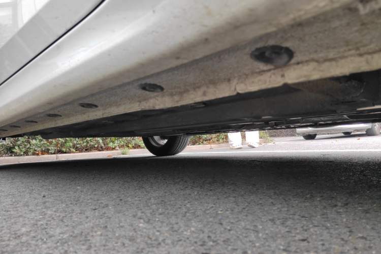 Used Hyundai Elantra 2022 1.5L CVT GLX Elite Edition Chassis Front Right