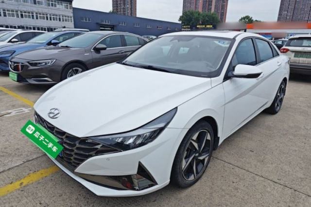 Used Hyundai Elantra 2022 1.5L CVT LUX Prestige Edition