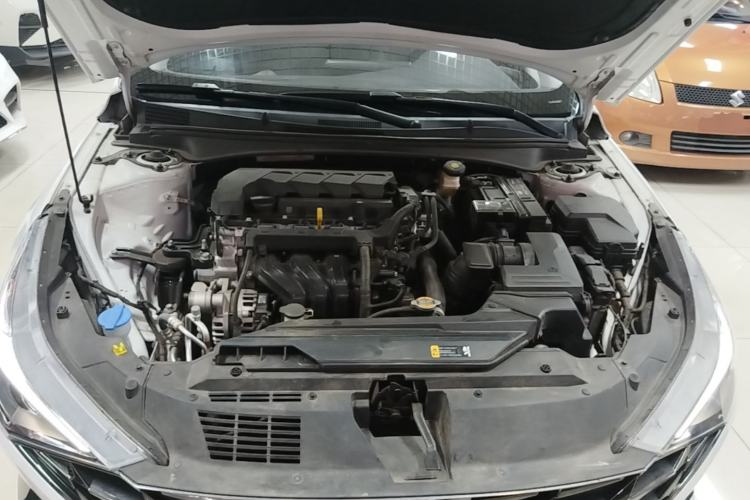 Used Hyundai Elantra 2022 1.5L CVT LUX Prestige Edition Engine Bay