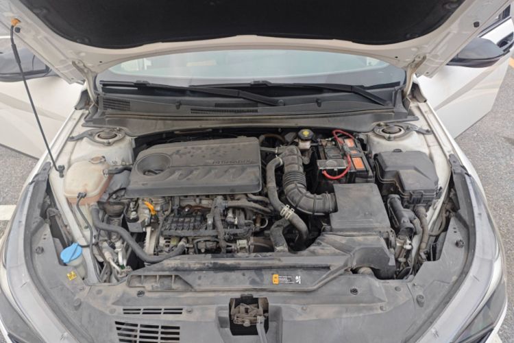 Used Hyundai Elantra 2022 240TGDi DCT LUX Prestige Edition Engine Bay