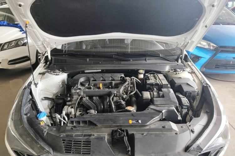 Used Hyundai Elantra 2022 1.5L CVT GLX Elite Edition Engine Bay