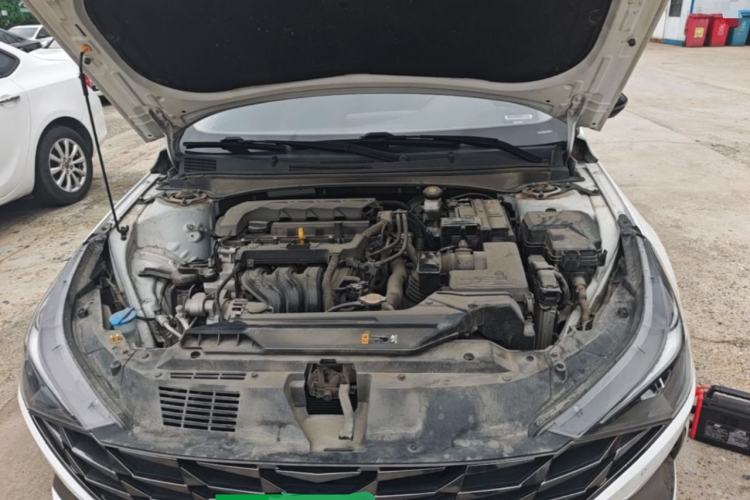 Used Hyundai Elantra 2022 1.5L CVT LUX Prestige Edition Engine Bay