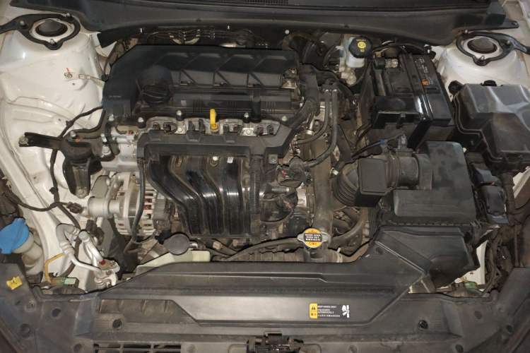 Used Hyundai Elantra 2022 1.5L CVT GLX Elite Edition Engine Bay