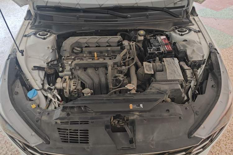 Used Hyundai Elantra 2022 1.5L CVT GLX Elite Edition Engine Bay