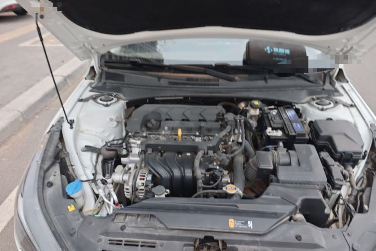 Used Hyundai Elantra 2022 1.5L CVT LUX Prestige Edition Engine Bay