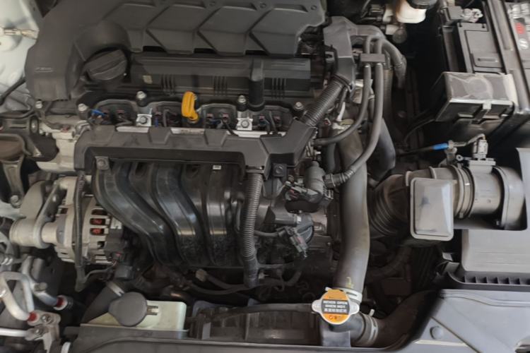 Used Hyundai Elantra 2022 1.5L CVT LUX Prestige Edition Engine Bay
