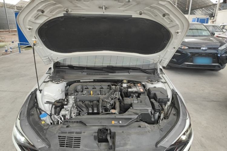 Used Hyundai Elantra 2022 1.5L CVT GLX Elite Edition Engine Bay