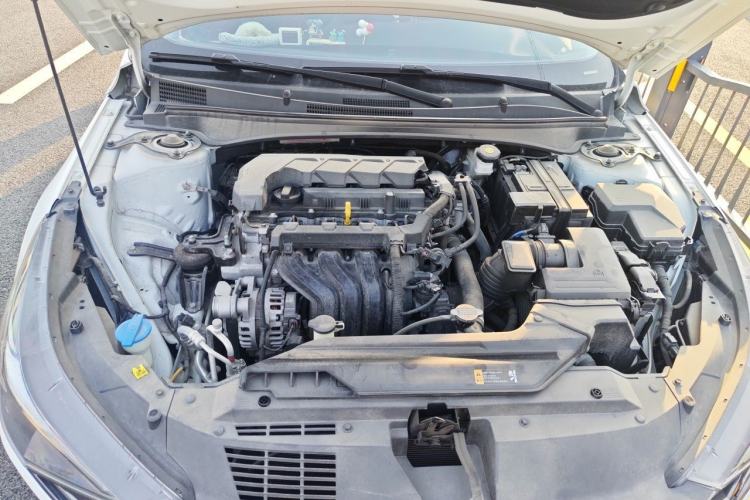 Used Hyundai Elantra 2022 1.5L CVT LUX Prestige Edition Engine Bay