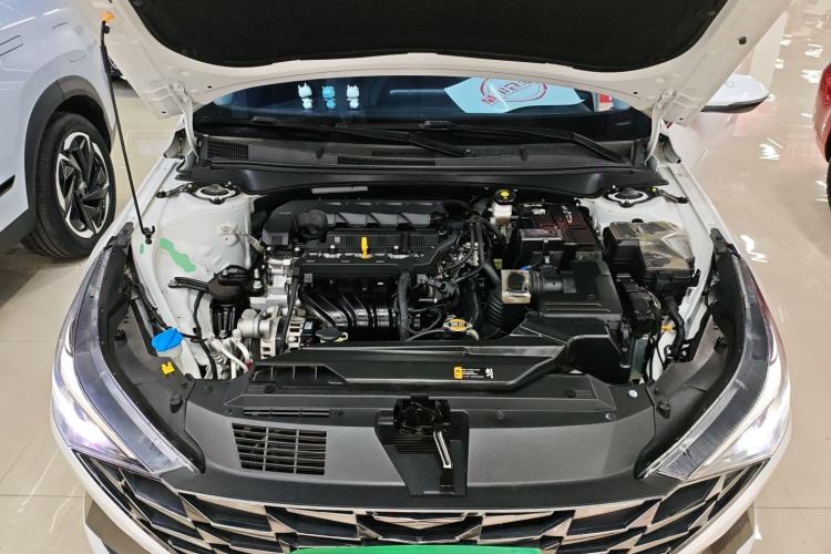 Used Hyundai Elantra 2022 1.5L CVT LUX Prestige Edition Engine Bay