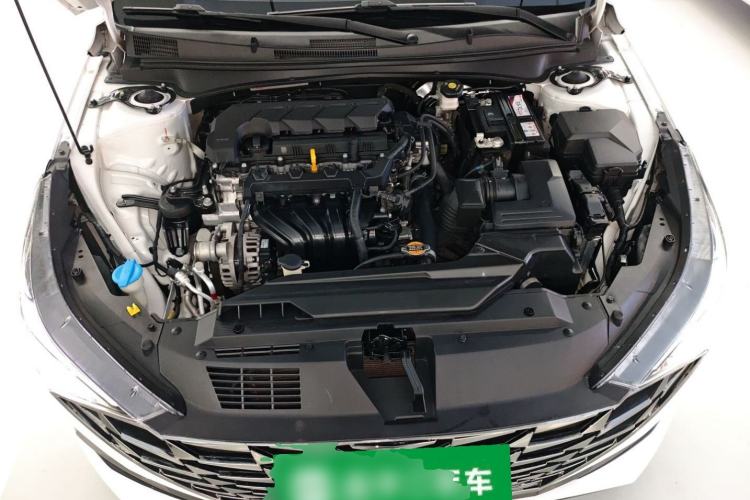 Used Hyundai Elantra 2022 1.5L CVT LUX Prestige Edition Engine Bay