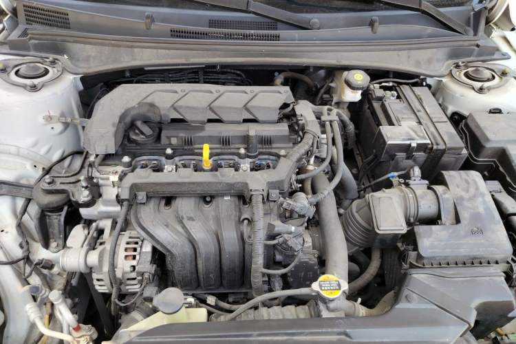 Used Hyundai Elantra 2022 1.5L CVT LUX Prestige Edition Engine Bay