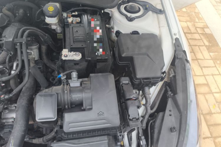 Used Hyundai Elantra 2022 1.5L CVT 20th Anniversary Edition Engine Bay Left