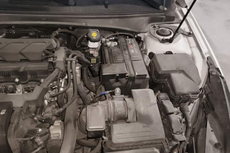 Used Hyundai Elantra 2022 1.5L CVT 20th Anniversary Edition Engine Bay Left