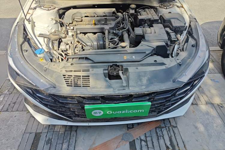 Used Hyundai Elantra 2022 1.5L CVT LUX Prestige Edition Engine Bay