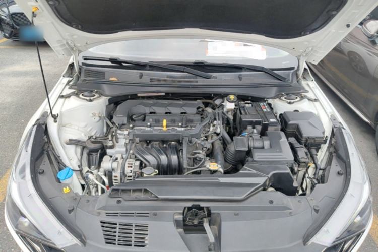 Used Hyundai Elantra 2022 1.5L CVT LUX Prestige Edition Engine Bay