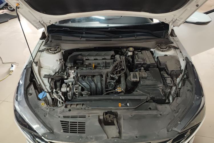 Used Hyundai Elantra 2022 1.5L CVT GLX Elite Edition Engine Bay