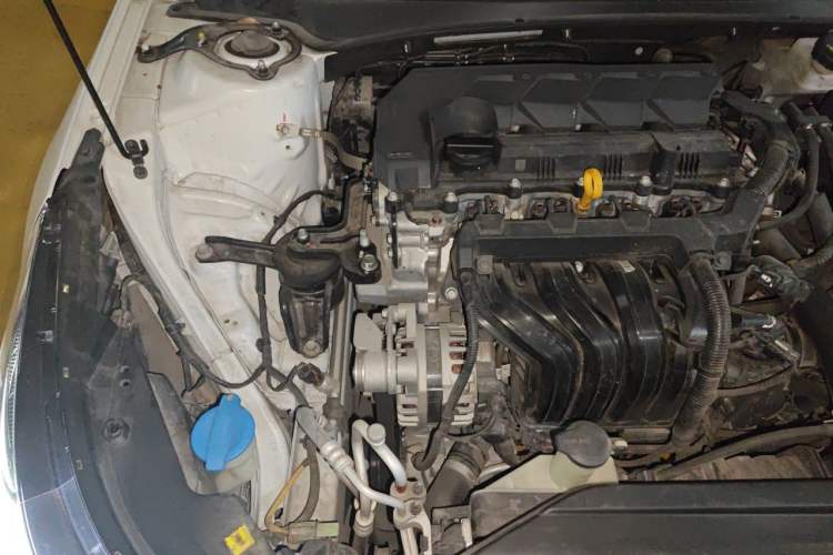 Used Hyundai Elantra 2022 1.5L CVT GLX Elite Edition Engine Bay Right