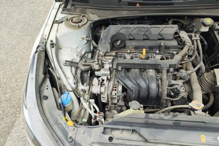 Used Hyundai Elantra 2022 1.5L CVT GLX Elite Edition Engine Bay Right