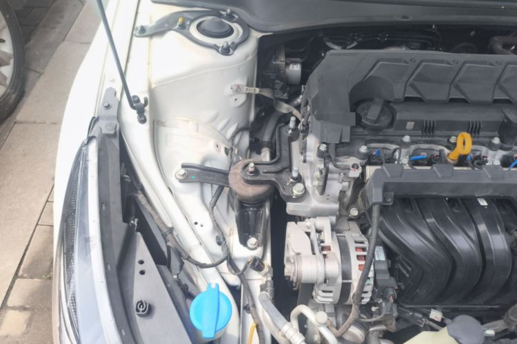 Used Hyundai Elantra 2022 1.5L CVT 20th Anniversary Edition Engine Bay Right