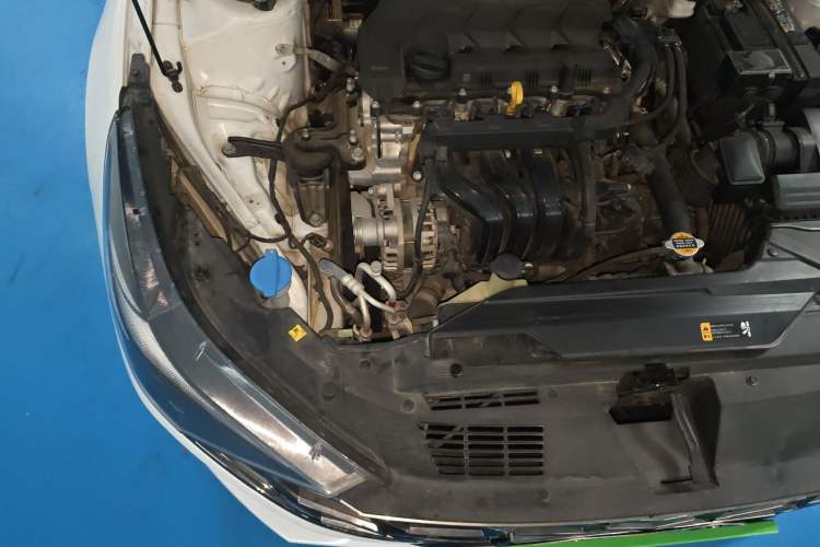 Used Hyundai Elantra 2022 1.5L CVT LUX Prestige Edition Engine Bay Right
