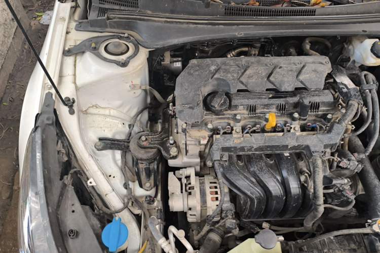 Used Hyundai Elantra 2022 1.5L CVT LUX Prestige Edition Engine Bay Right
