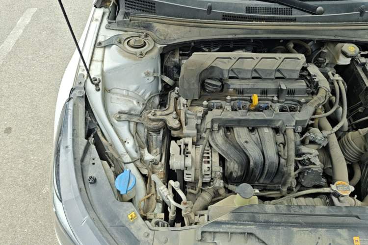 Used Hyundai Elantra 2022 1.5L CVT GLX Elite Edition Engine Bay Right