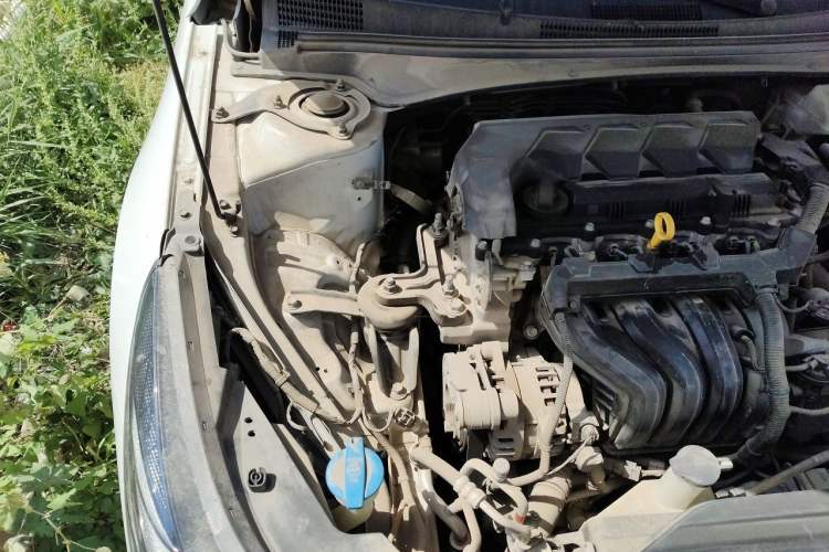Used Hyundai Elantra 2022 1.5L CVT LUX Prestige Edition Engine Bay Right