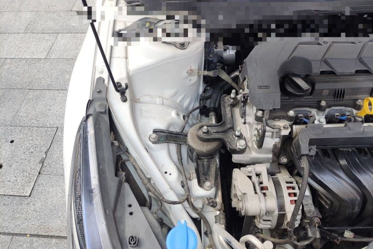 Used Hyundai Elantra 2022 1.5L CVT LUX Prestige Edition Engine Bay Right