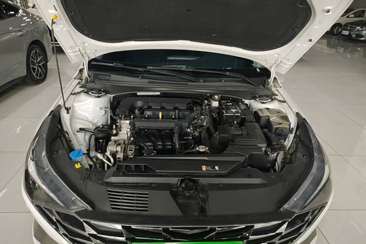 Used Hyundai Elantra 2022 1.5L CVT LUX Prestige Edition Engine Bay