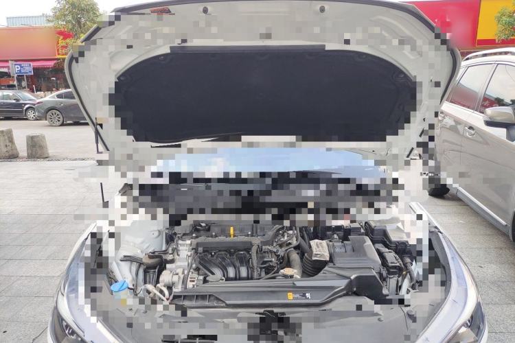 Used Hyundai Elantra 2022 1.5L CVT LUX Prestige Edition Engine Bay