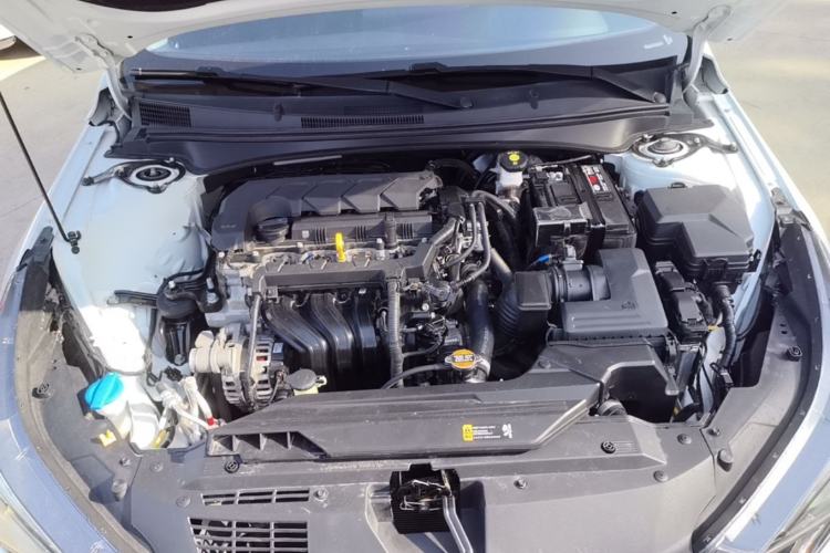Used Hyundai Elantra 2022 1.5L CVT LUX Prestige Edition Engine Bay