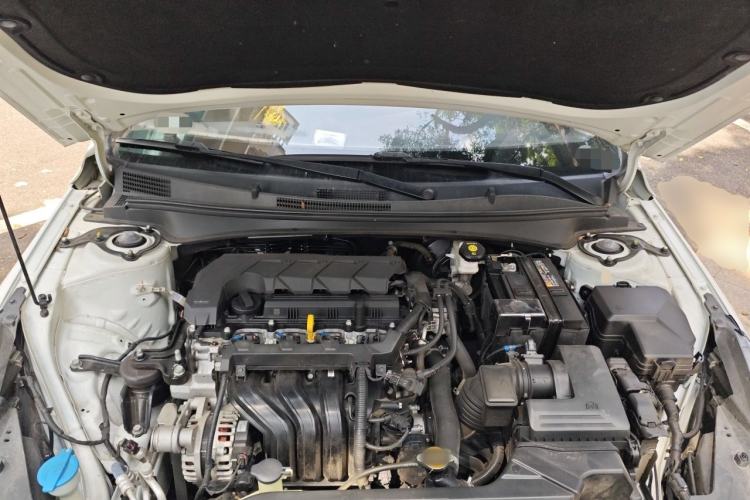 Used Hyundai Elantra 2022 1.5L CVT LUX Prestige Edition Engine Bay