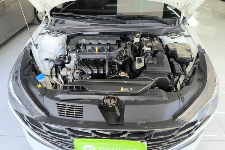 Used Hyundai Elantra 2022 1.5L CVT LUX Prestige Edition Engine Bay