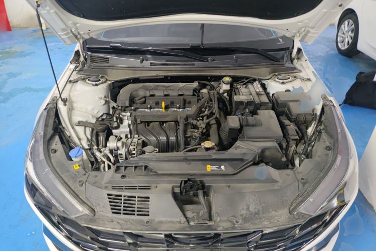 Used Hyundai Elantra 2022 1.5L CVT GLX Elite Edition Engine Bay
