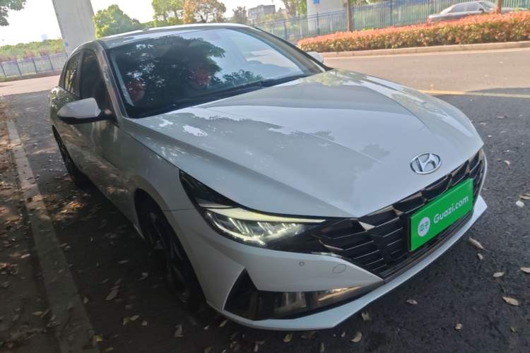 Used Hyundai Elantra 2022 1.5L CVT LUX Prestige Edition Exterior 1