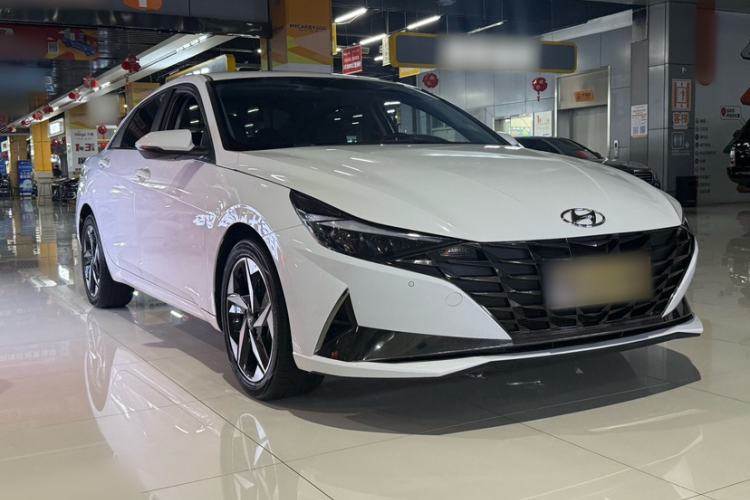 Used Hyundai Elantra 2022 1.5L CVT LUX Prestige Edition Exterior 1