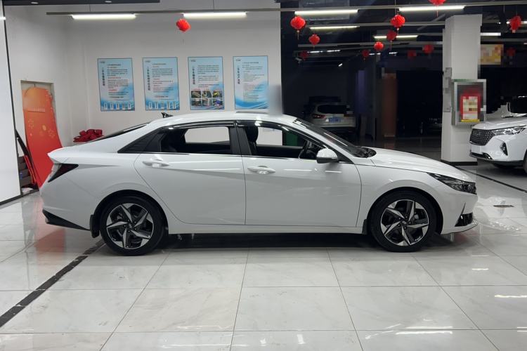 Used Hyundai Elantra 2022 1.5L CVT GLX Elite Edition Exterior 2