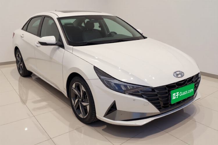 Used Hyundai Elantra 2022 1.5L CVT LUX Prestige Edition Exterior 2