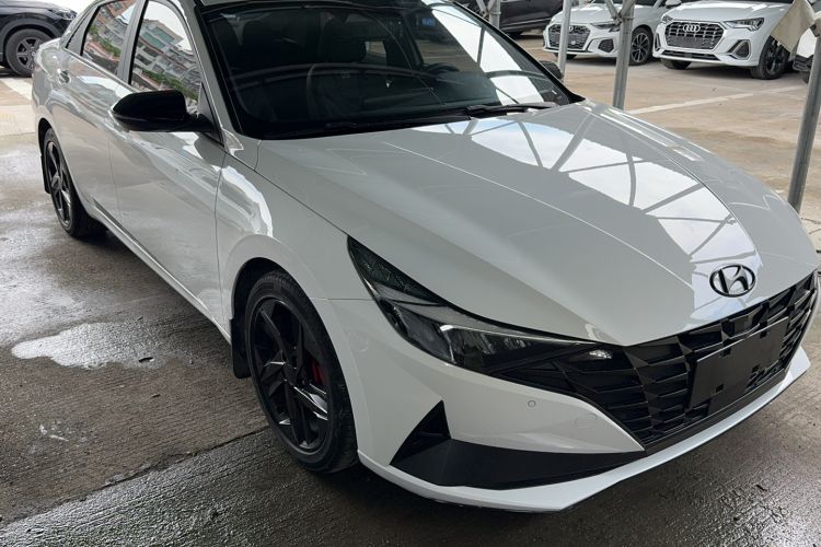 Used Hyundai Elantra 2022 1.5L CVT 20th Anniversary Edition Exterior 2