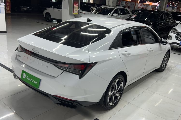 Used Hyundai Elantra 2022 1.5L CVT GLX Elite Edition Exterior 3