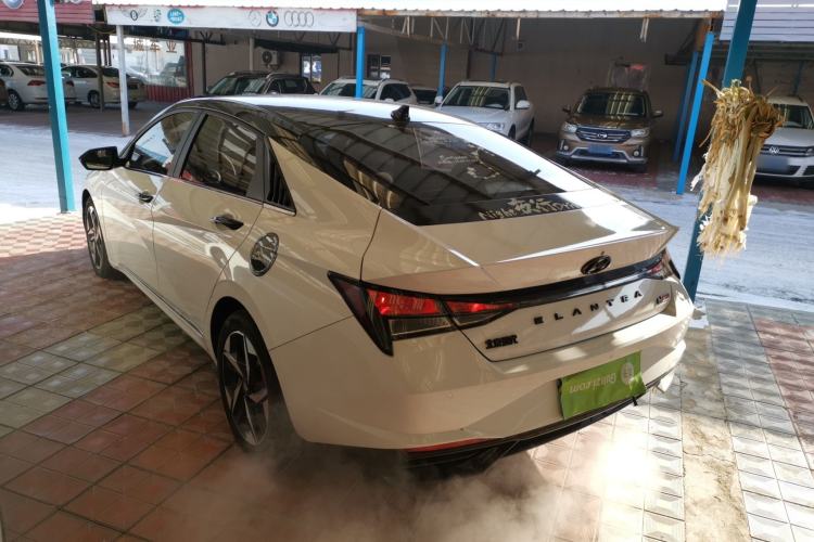 Used Hyundai Elantra 2022 1.5L CVT GLX Elite Edition Exterior 3
