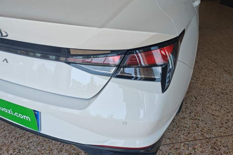 Used Hyundai Elantra 2022 1.5L CVT GLX Elite Edition Exterior 3